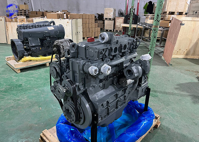Четырехтактный дизельный двигатель Deutz BF4M1013EC/FC с водяным охлаждением (серия 1013) для строительства, генераторных установок и морской промышленности.